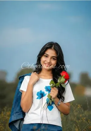 Nisha saloni  Pallavi is best Photo 2 of 6
