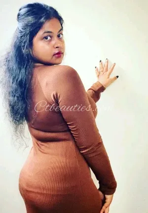 OYO HOTEL LOW PRICE TRUSTED INDIPENDENT MOVIE  JAMALPUR CALL GIRL Photo 3 of 5
