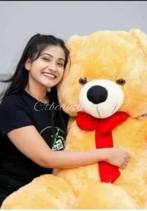 Payal Sharma Hot  Call me manju Photo 1 of 4