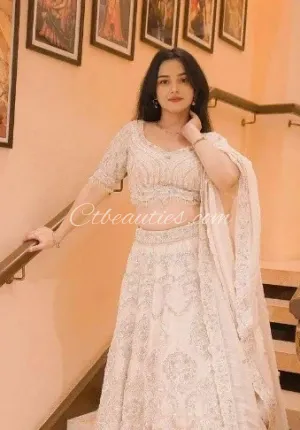 Payal Sharma Hot  Call me manju Photo 3 of 4