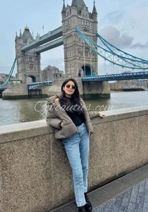 Pihu Sharma 𝐌𝐲𝐬𝐞𝐥𝐟 𝐝𝐢𝐯𝐲𝐚 ❤️𝟗𝟐𝟎𝟒𝟓𝟕𝟓𝟓𝟎𝟎 Photo 1 of 4