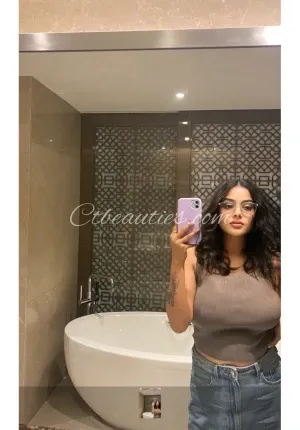 Pooja  Moti curvay  pussy pinky finger pussy  Nashik Call girl Photo 2 of 5