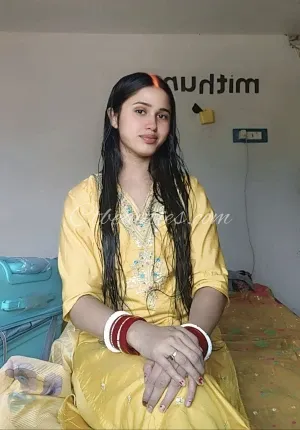 Pooja vip calloge gi  HathrCALL GIRL❤❤CALL 📞GIRLS Photo 2 of 2