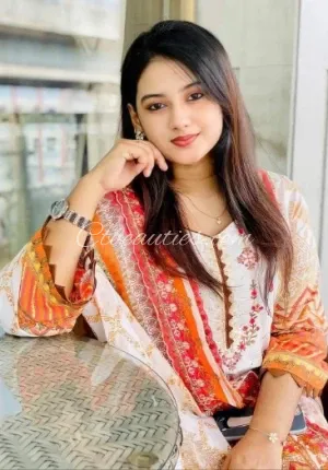 Popular call girl service in kasargod full safe an Kasargod Call GIRL♥️ Photo 5 of 5