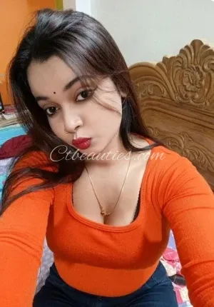 Popular call girls in solapur  Amisha tawde Photo 1 of 4