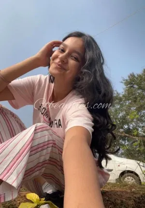 Priya beautiful call girl full cash payment no advance  % CASH SERVICE Photo 1 of 4