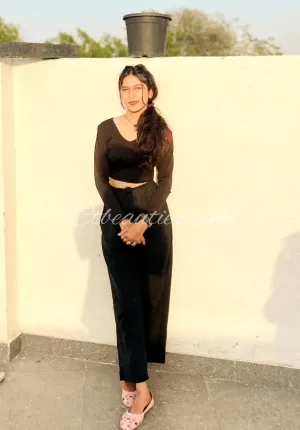 Pursungi call girl escort  Independent Call Girl Photo 1 of 2