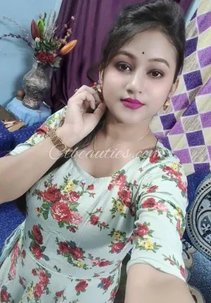 Reshmi vip call girl service Reshmi , call Photo 2 of 2