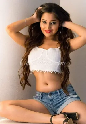 Riya singh JAMNAGAR HIGH PROFILE Photo 1 of 3