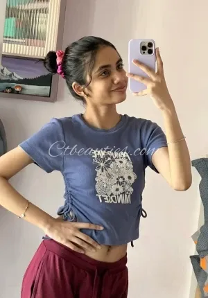 Riya Singh Vishwakarma best call girl available Real and best Photo 1 of 3