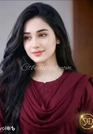 Runiya  Puria is best Photo 1 of 8