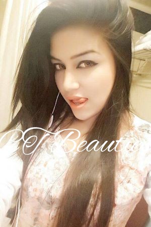 Ayesha ayesha super hot Photo 1 of 1