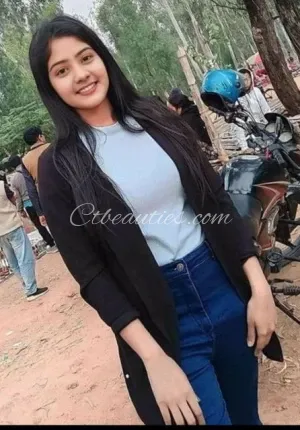 Saloni patil  Saloni  patil Photo 3 of 9
