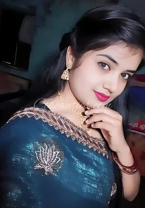 Sayoni Ghosh  Savni Ghosh available Photo 8 of 9