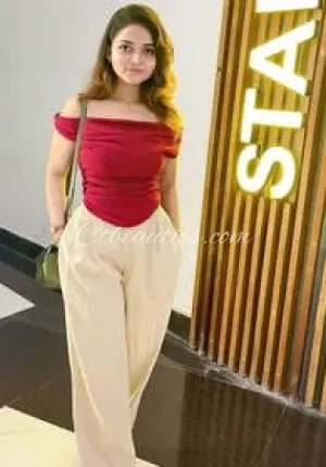 Shahnaz Akhtar 24/7 available college Photo 3 of 3