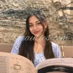 Shreya Cash On Delivery Nisha No advance Photo 1 of 4 thumbnail