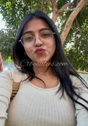 Shweta beautiful girl high profile top model girl genuine service low price  Shweta high profile Photo 3 of 4