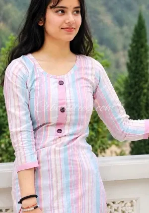 Sila kumari  Full tite pusssy Photo 2 of 3