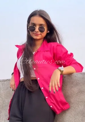 Siya call girl escort service contact me anytime phaphamau CALL GIRL Photo 3 of 4