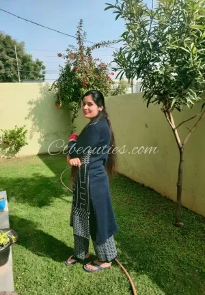 Siya genuine service top model available anytime c Panvel CALL GIRL Photo 2 of 4