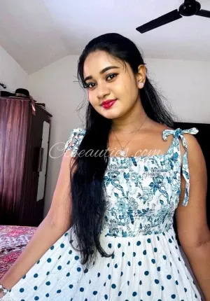 Sneha Kumari Sneha Patel escort Photo 1 of 3