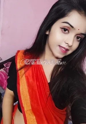 Subhani kushwaha Riya Sonam payal MG MARG CALL Photo 2 of 2