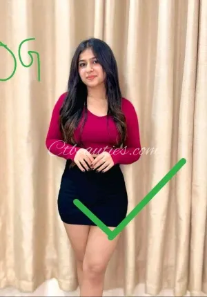 Suman choudhary HAND TO HAND Photo 1 of 2