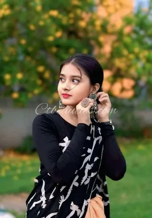Suniya Laskar  Sudita is top Photo 7 of 7