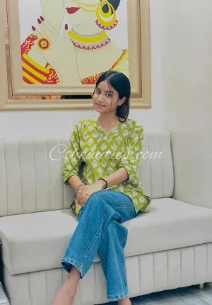 Suvidha of  Sweetheart is very Photo 4 of 5