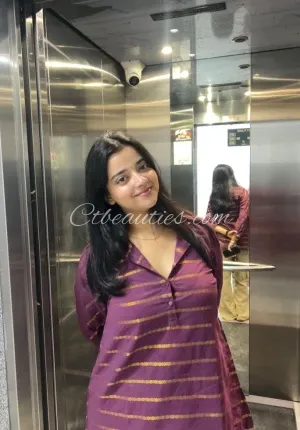  Swarthi Sharma jii VADODARA CALL GIRL❤ Photo 2 of 3