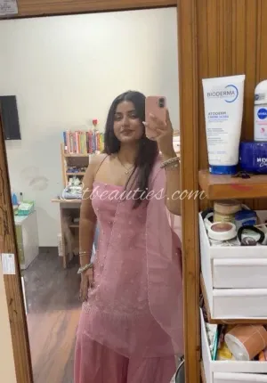 VIP genuine call girl independent I am Sneha genui Kanpur now available Photo 2 of 3